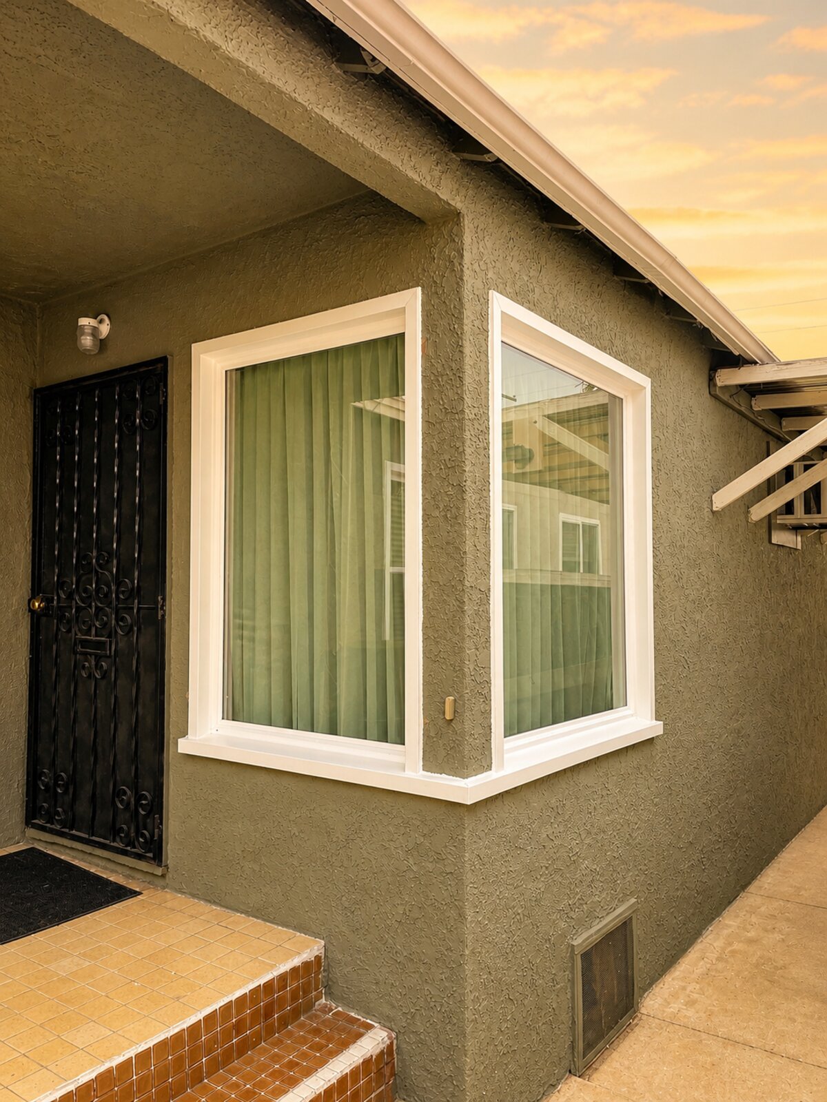 After: New energy-efficient windows in Los Angeles