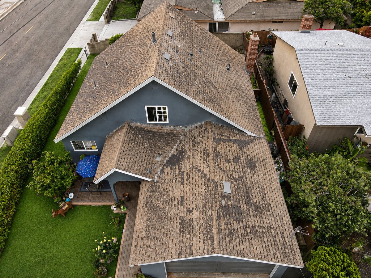 Before: Worn roof in Carson